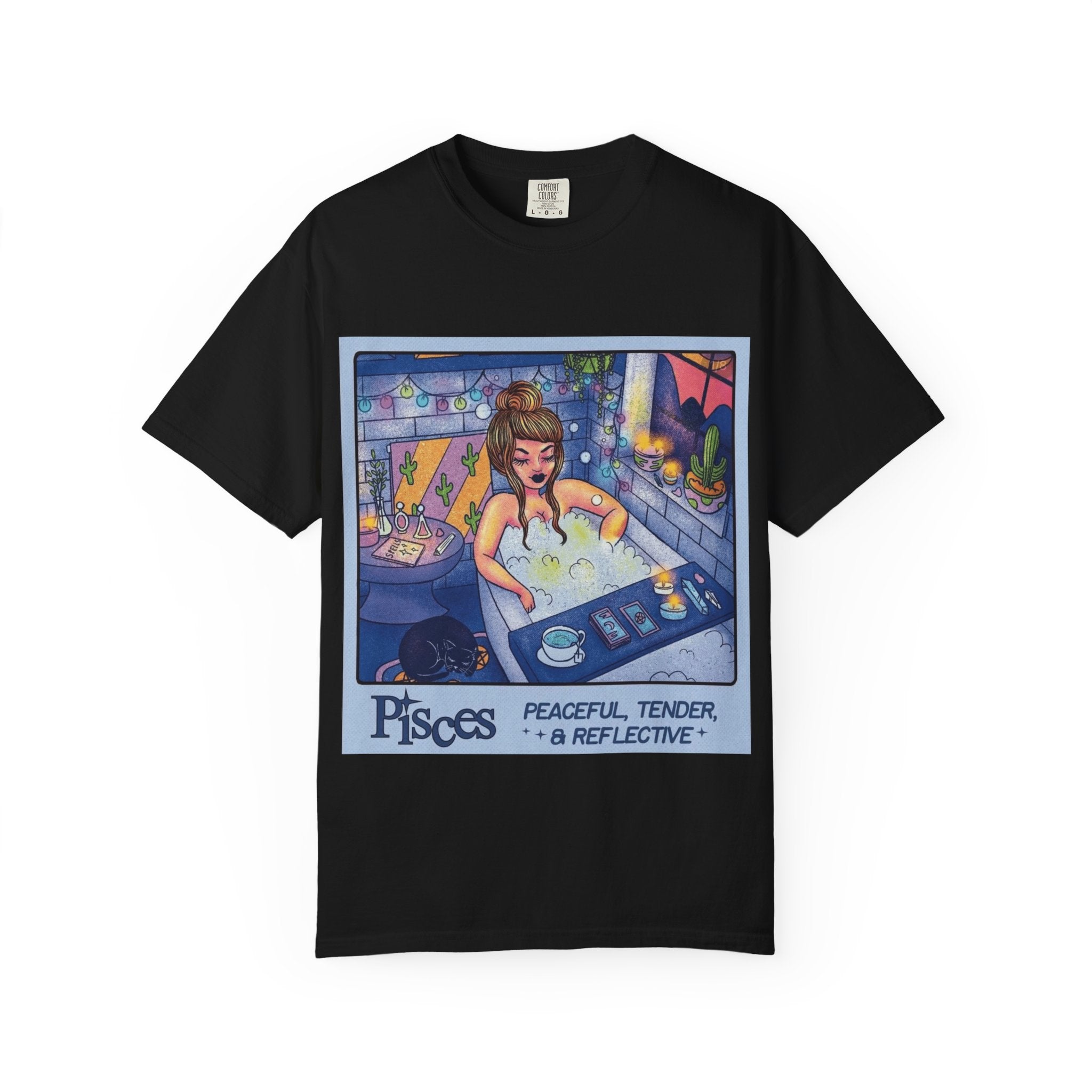 Creepin' It Real – October Essential Tee Astrology Pisces T-Shirt, Unisex Astrology Shirt, Unique Zodiac Tee, Gift for Pisces, Horoscope Apparel, Zodiac Sign T-Shirt - Metamorphosis Creations