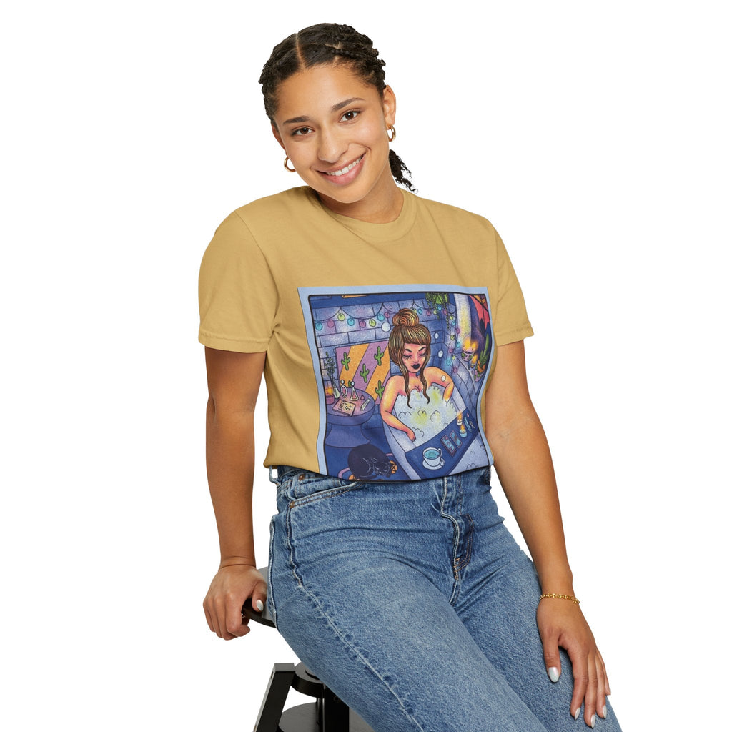 Creepin' It Real – October Essential Tee Astrology Pisces T-Shirt, Unisex Astrology Shirt, Unique Zodiac Tee, Gift for Pisces, Horoscope Apparel, Zodiac Sign T-Shirt - Metamorphosis Creations
