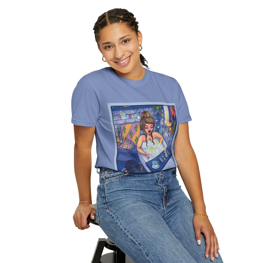 Creepin' It Real – October Essential Tee Astrology Pisces T-Shirt, Unisex Astrology Shirt, Unique Zodiac Tee, Gift for Pisces, Horoscope Apparel, Zodiac Sign T-Shirt - Metamorphosis Creations