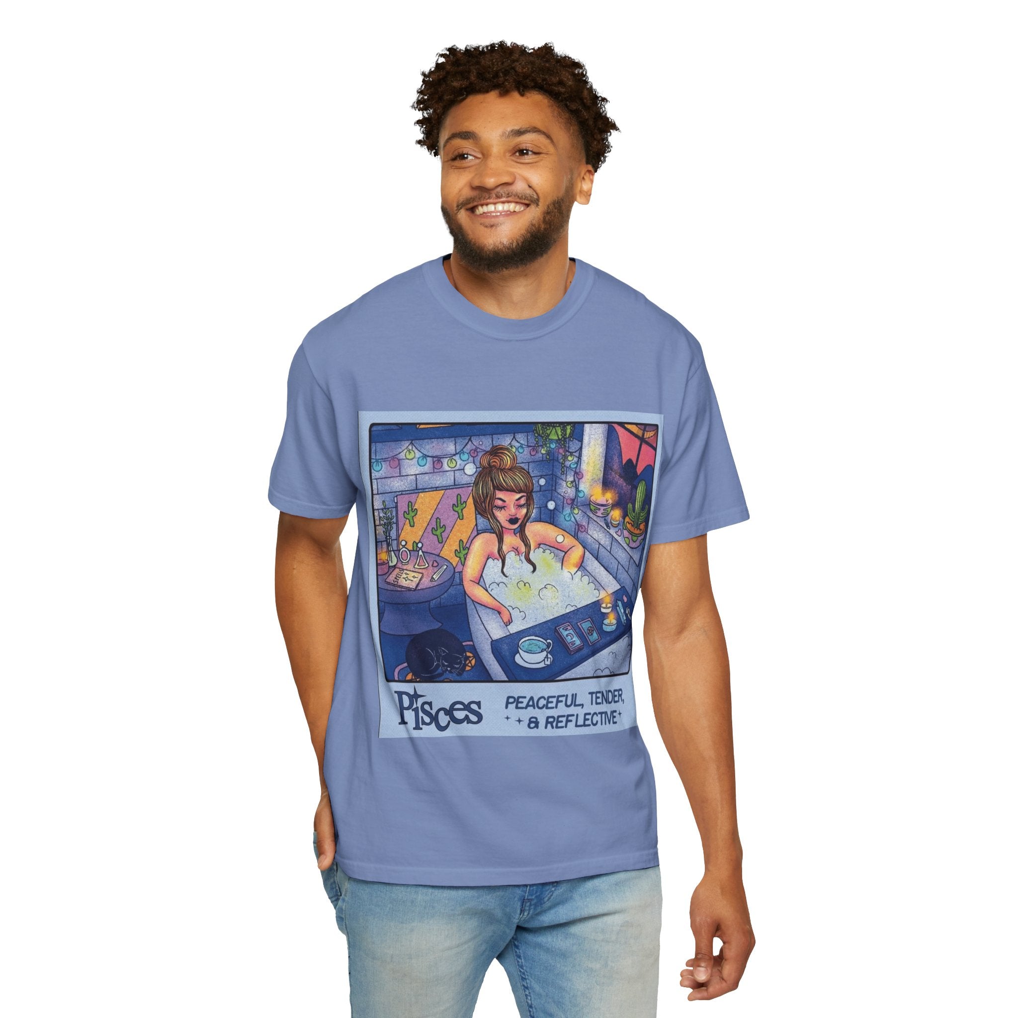 Creepin' It Real – October Essential Tee Astrology Pisces T-Shirt, Unisex Astrology Shirt, Unique Zodiac Tee, Gift for Pisces, Horoscope Apparel, Zodiac Sign T-Shirt - Metamorphosis Creations