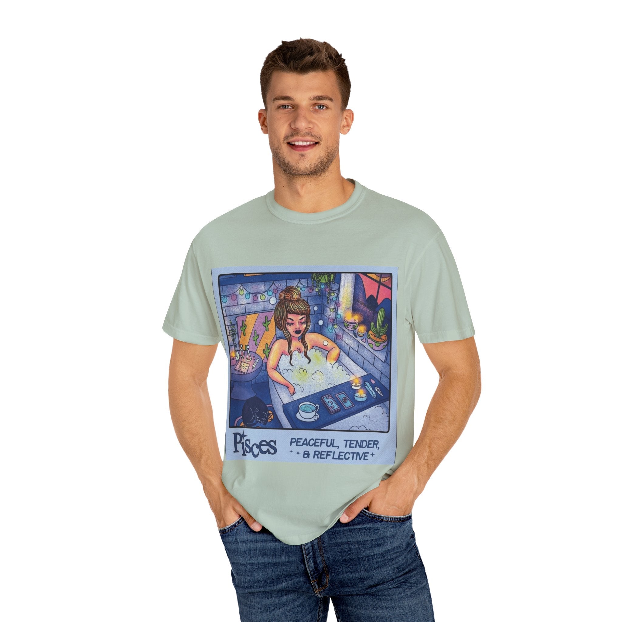 Creepin' It Real – October Essential Tee Astrology Pisces T-Shirt, Unisex Astrology Shirt, Unique Zodiac Tee, Gift for Pisces, Horoscope Apparel, Zodiac Sign T-Shirt - Metamorphosis Creations