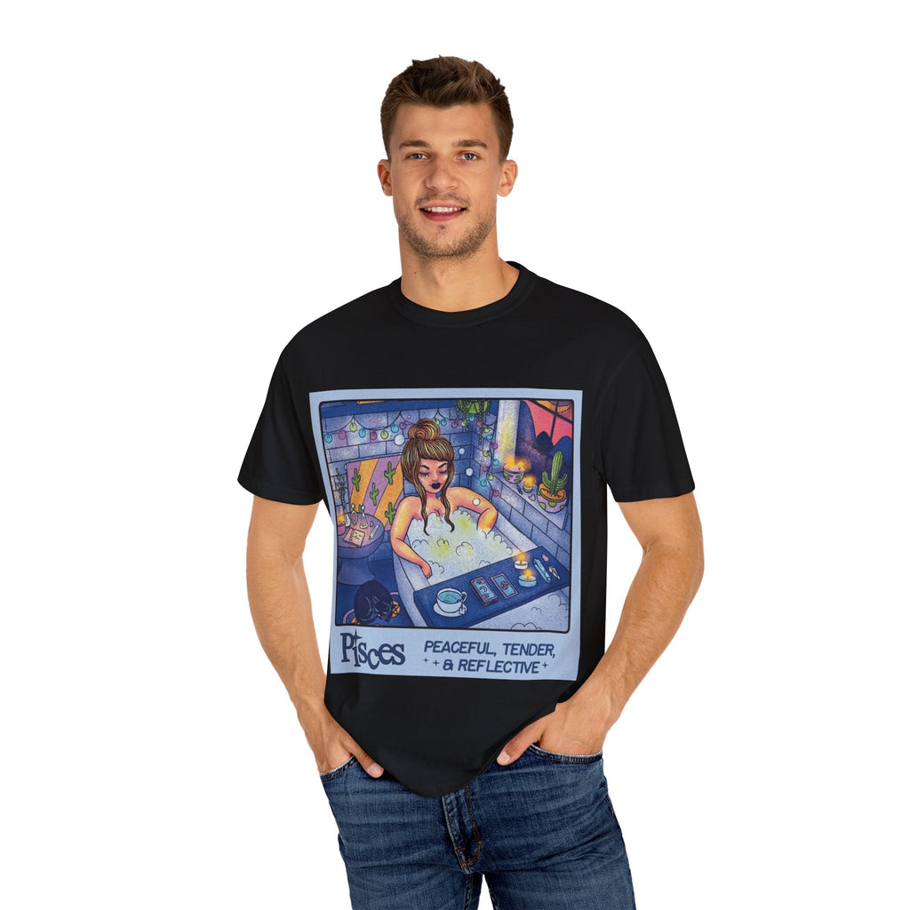 Creepin' It Real – October Essential Tee Astrology Pisces T-Shirt, Unisex Astrology Shirt, Unique Zodiac Tee, Gift for Pisces, Horoscope Apparel, Zodiac Sign T-Shirt - Metamorphosis Creations