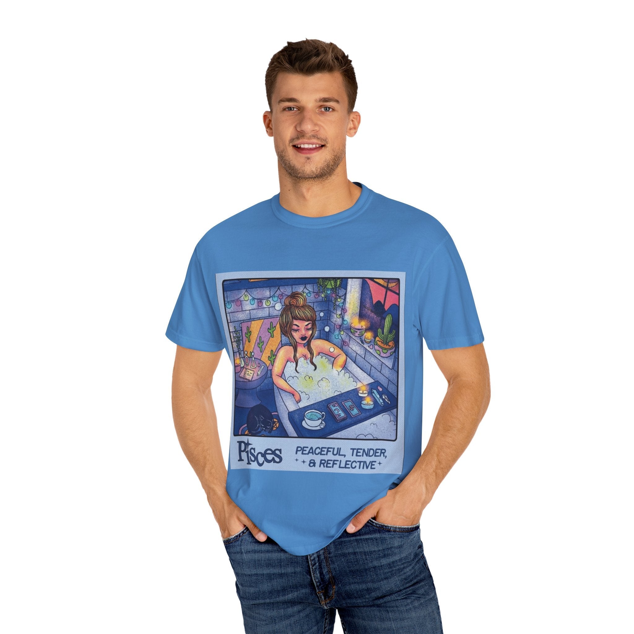Creepin' It Real – October Essential Tee Astrology Pisces T-Shirt, Unisex Astrology Shirt, Unique Zodiac Tee, Gift for Pisces, Horoscope Apparel, Zodiac Sign T-Shirt - Metamorphosis Creations