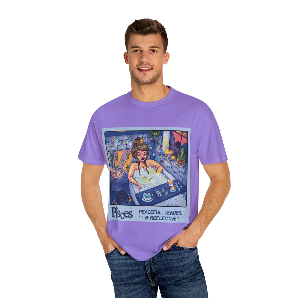 Creepin' It Real – October Essential Tee Astrology Pisces T-Shirt, Unisex Astrology Shirt, Unique Zodiac Tee, Gift for Pisces, Horoscope Apparel, Zodiac Sign T-Shirt - Metamorphosis Creations
