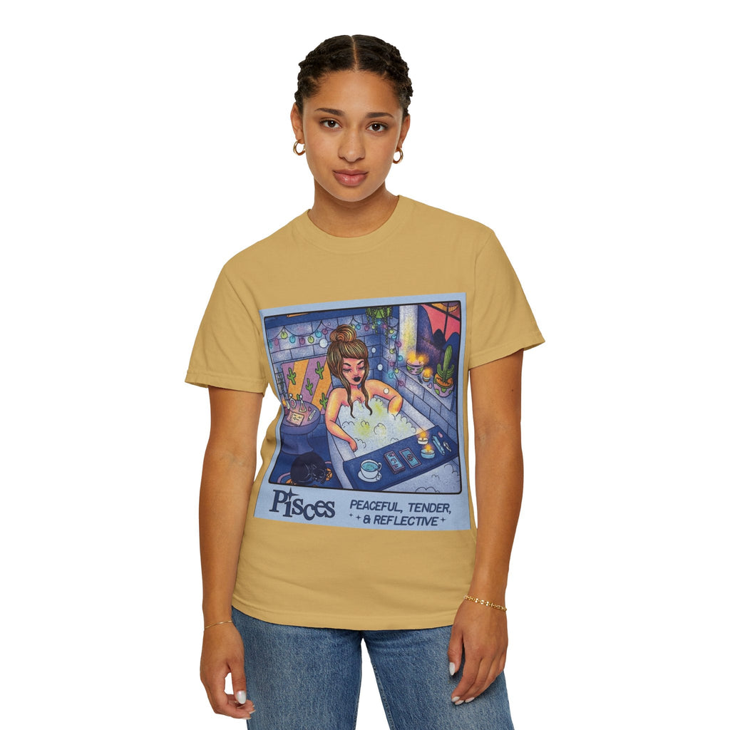 Creepin' It Real – October Essential Tee Astrology Pisces T-Shirt, Unisex Astrology Shirt, Unique Zodiac Tee, Gift for Pisces, Horoscope Apparel, Zodiac Sign T-Shirt - Metamorphosis Creations