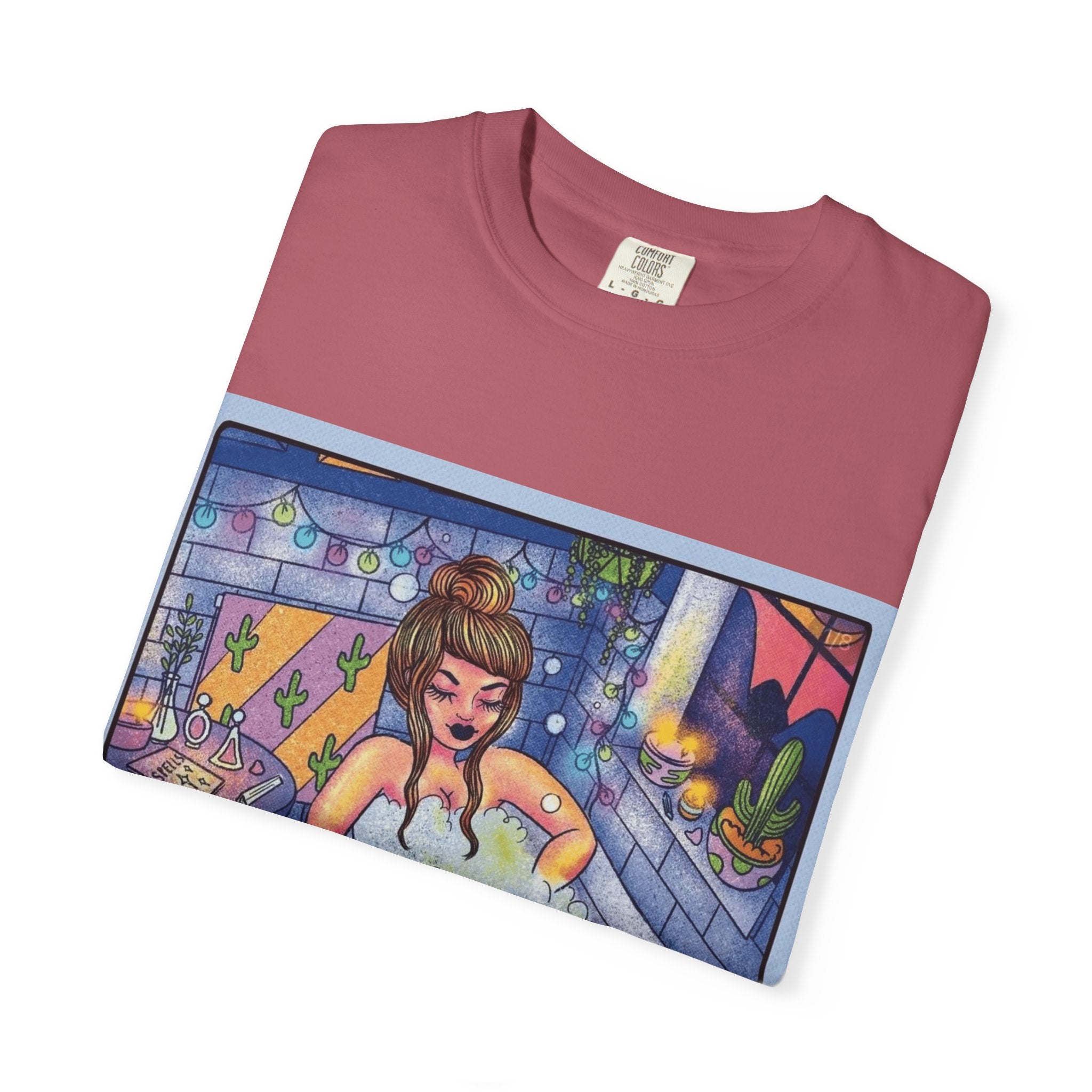 Creepin' It Real – October Essential Tee Astrology Pisces T-Shirt, Unisex Astrology Shirt, Unique Zodiac Tee, Gift for Pisces, Horoscope Apparel, Zodiac Sign T-Shirt - Metamorphosis Creations