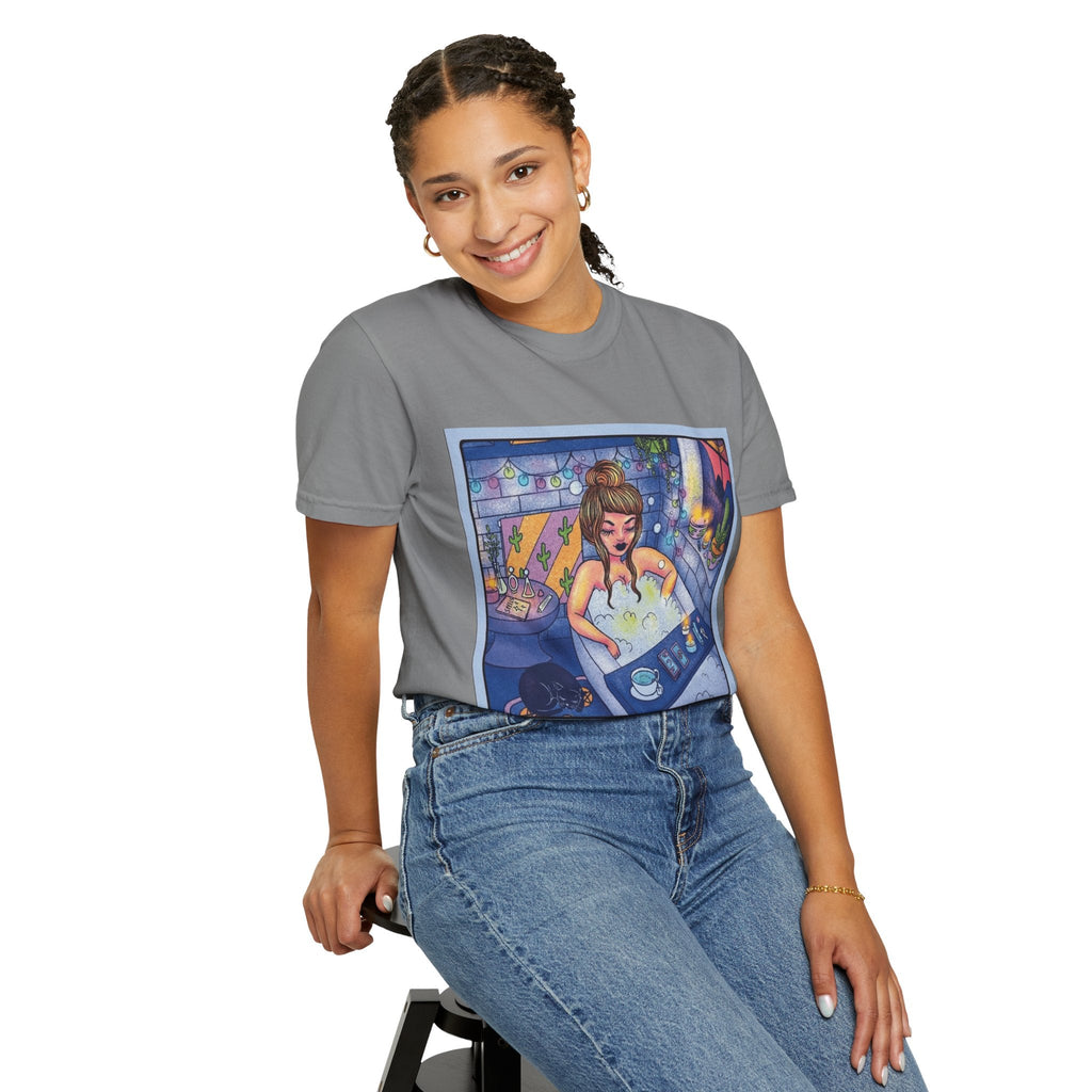 Creepin' It Real – October Essential Tee Astrology Pisces T-Shirt, Unisex Astrology Shirt, Unique Zodiac Tee, Gift for Pisces, Horoscope Apparel, Zodiac Sign T-Shirt - Metamorphosis Creations