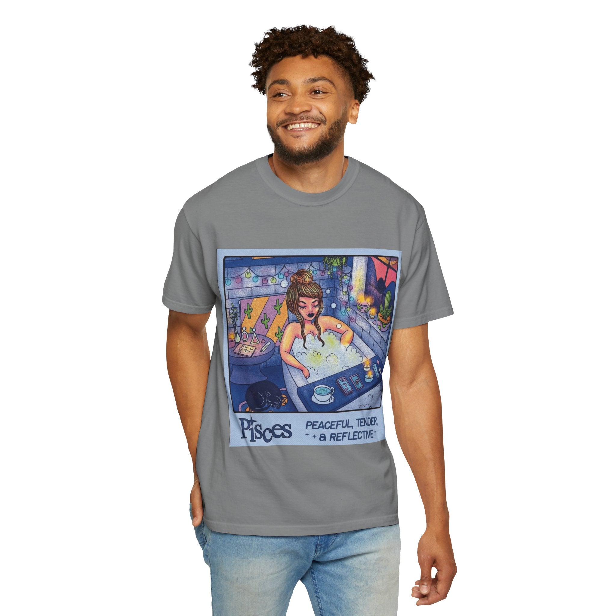 Creepin' It Real – October Essential Tee Astrology Pisces T-Shirt, Unisex Astrology Shirt, Unique Zodiac Tee, Gift for Pisces, Horoscope Apparel, Zodiac Sign T-Shirt - Metamorphosis Creations