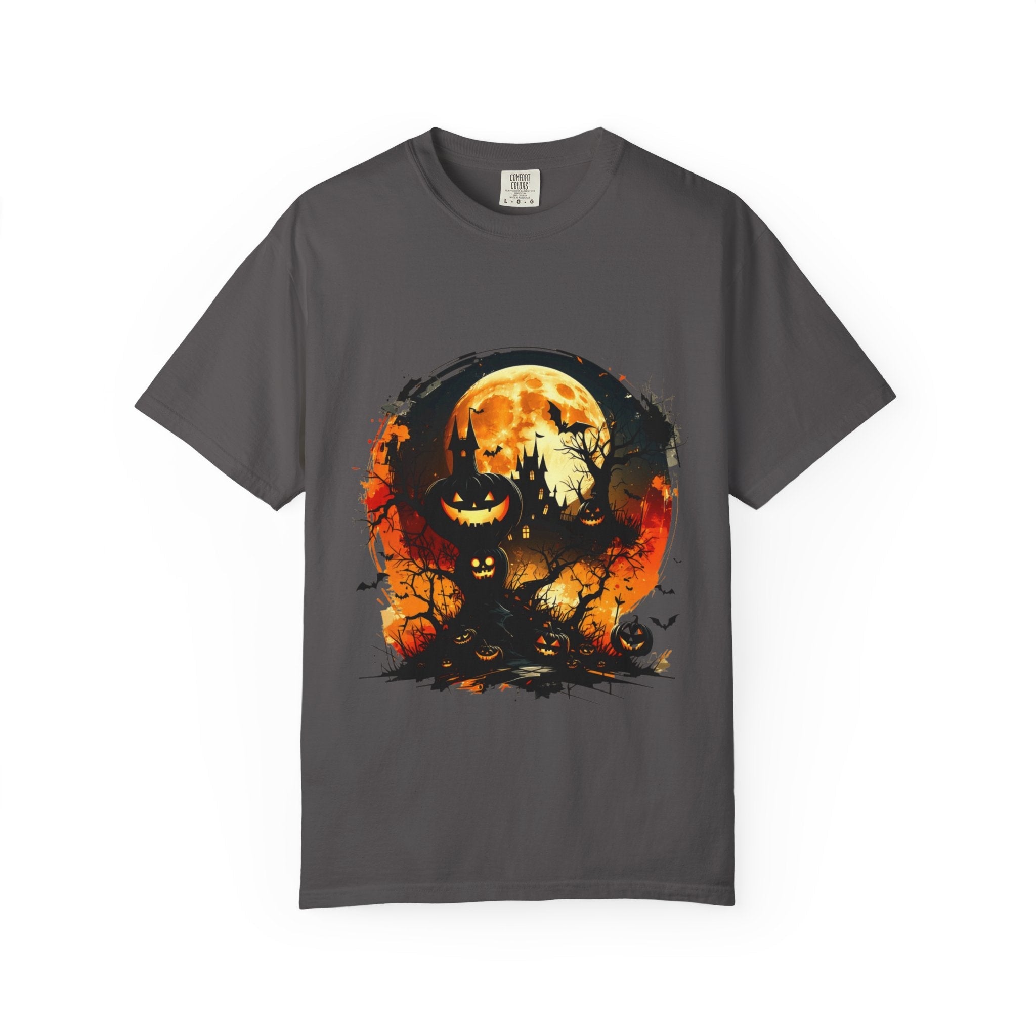 Halloween Moon Graphic T-shirt, Unisex Spooky Shirt, Fall Outfit, October Fest Tee, Halloween Party Wear, Trick or Treat T-shirt - Metamorphosis Creations