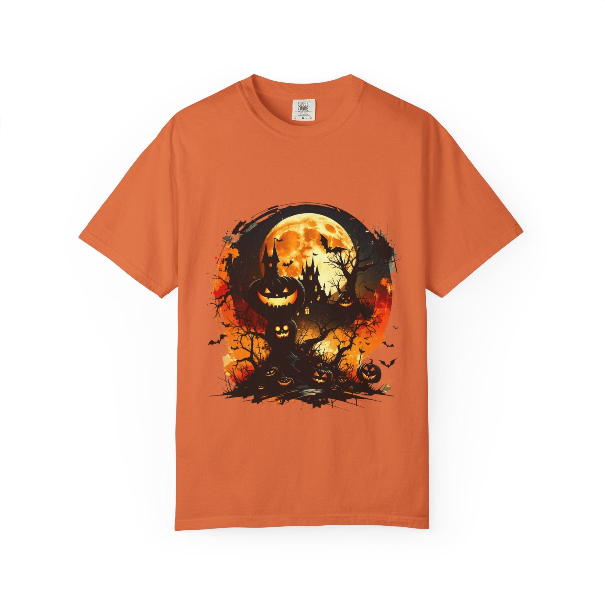 Halloween Moon Graphic T-shirt, Unisex Spooky Shirt, Fall Outfit, October Fest Tee, Halloween Party Wear, Trick or Treat T-shirt - Metamorphosis Creations