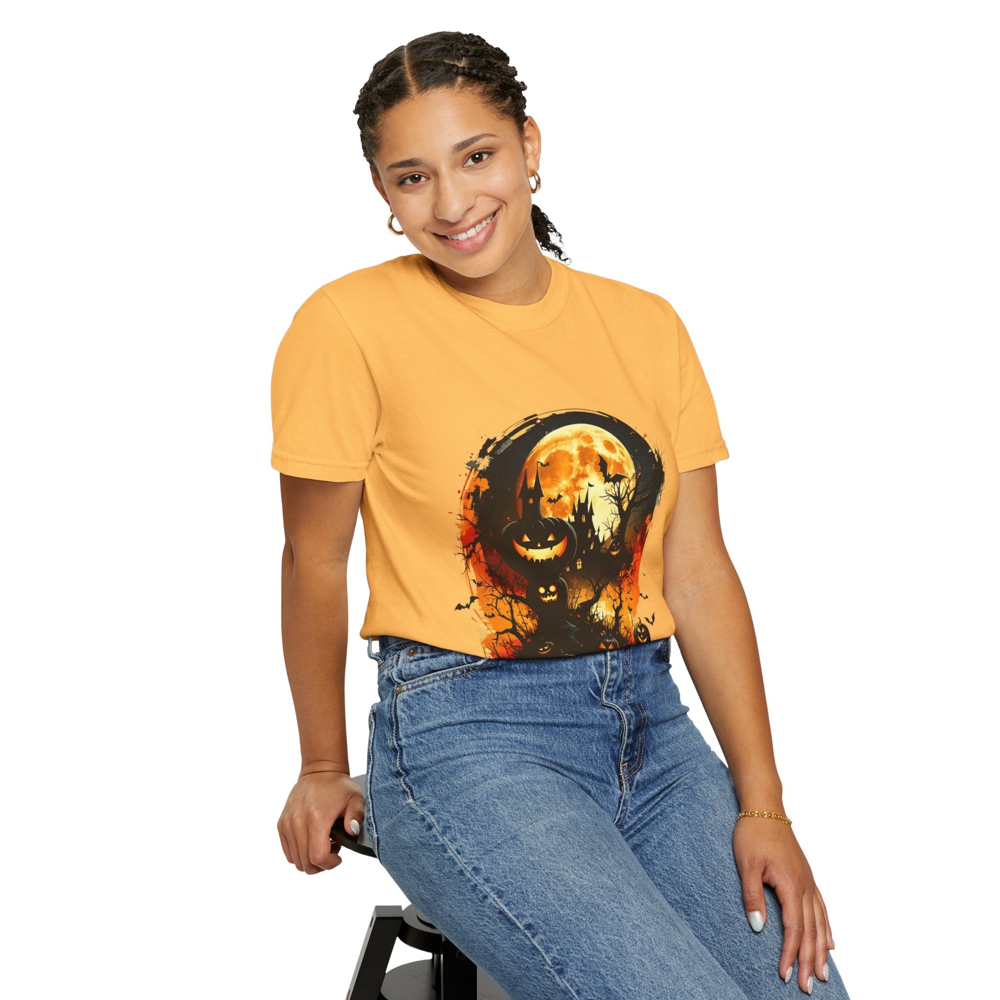 Halloween Moon Graphic T-shirt, Unisex Spooky Shirt, Fall Outfit, October Fest Tee, Halloween Party Wear, Trick or Treat T-shirt - Metamorphosis Creations