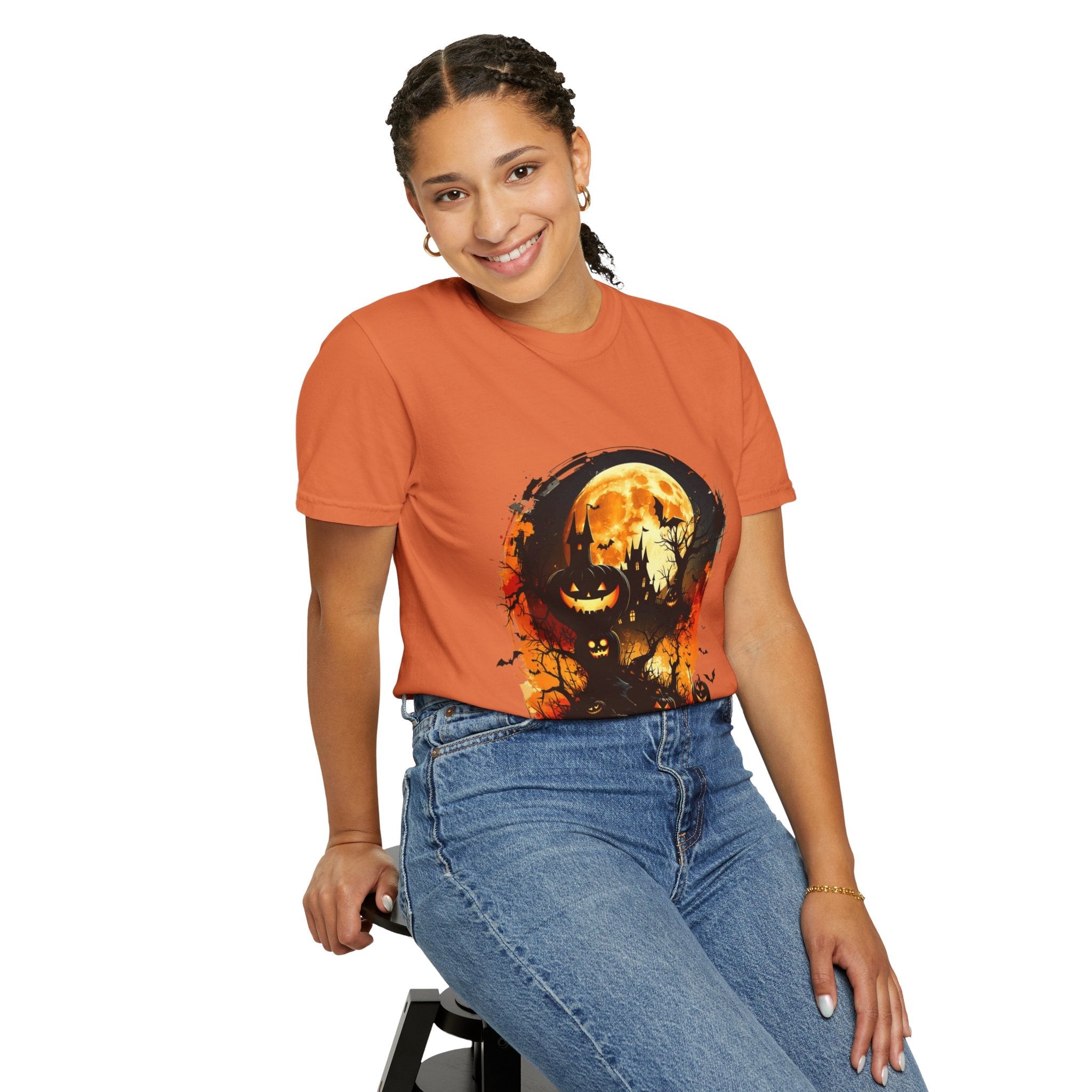 Halloween Moon Graphic T-shirt, Unisex Spooky Shirt, Fall Outfit, October Fest Tee, Halloween Party Wear, Trick or Treat T-shirt - Metamorphosis Creations
