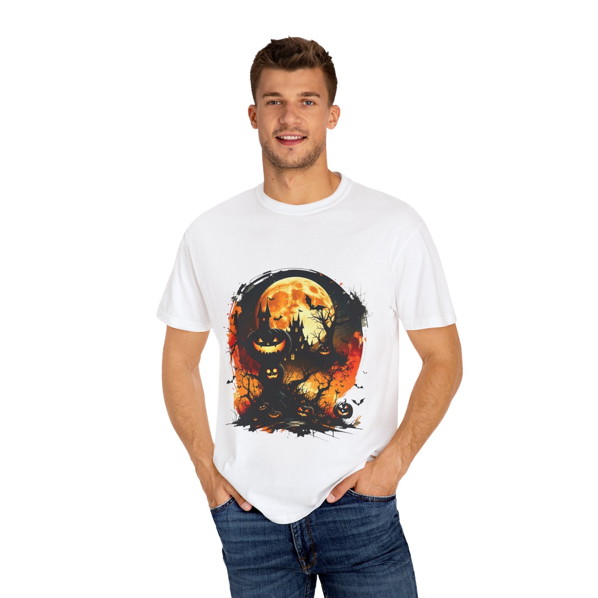 Halloween Moon Graphic T-shirt, Unisex Spooky Shirt, Fall Outfit, October Fest Tee, Halloween Party Wear, Trick or Treat T-shirt - Metamorphosis Creations