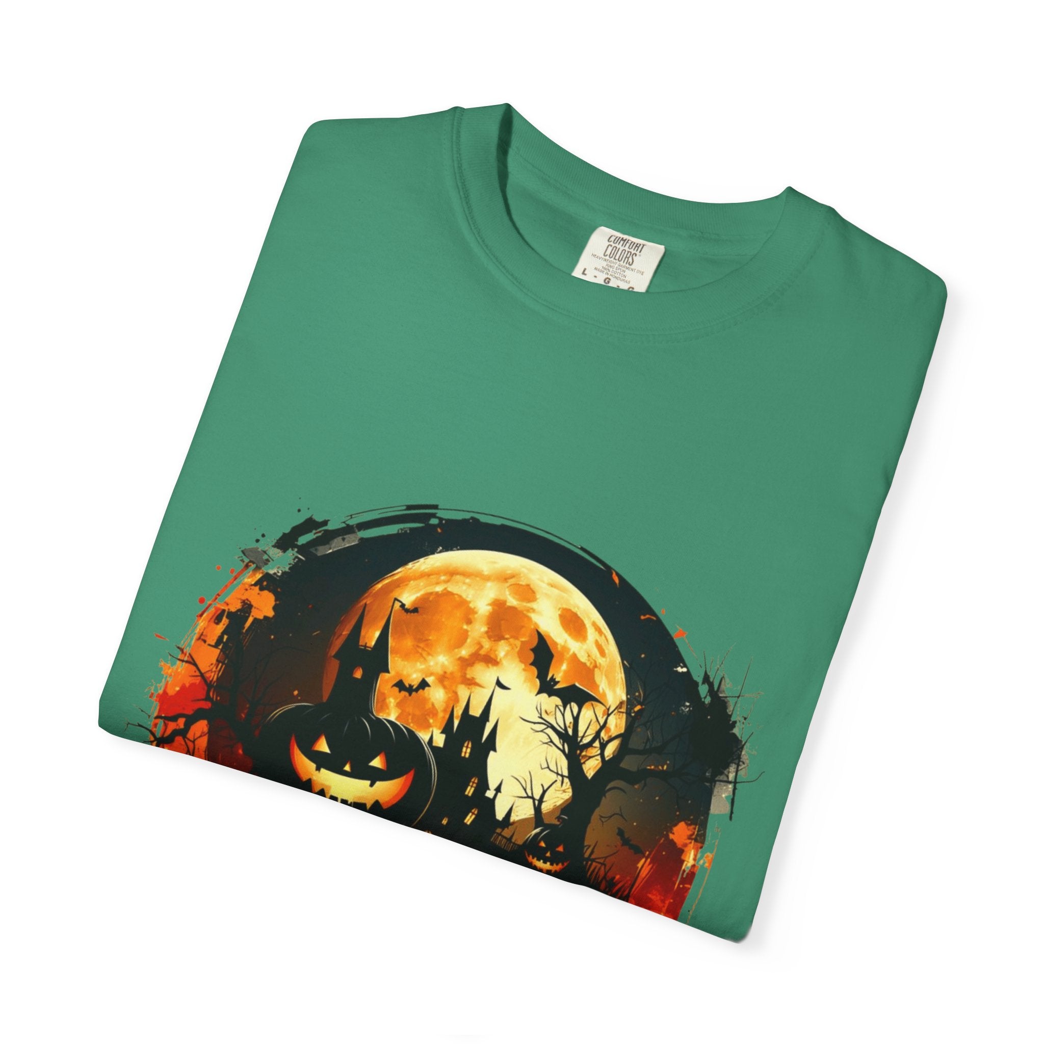 Halloween Moon Graphic T-shirt, Unisex Spooky Shirt, Fall Outfit, October Fest Tee, Halloween Party Wear, Trick or Treat T-shirt - Metamorphosis Creations
