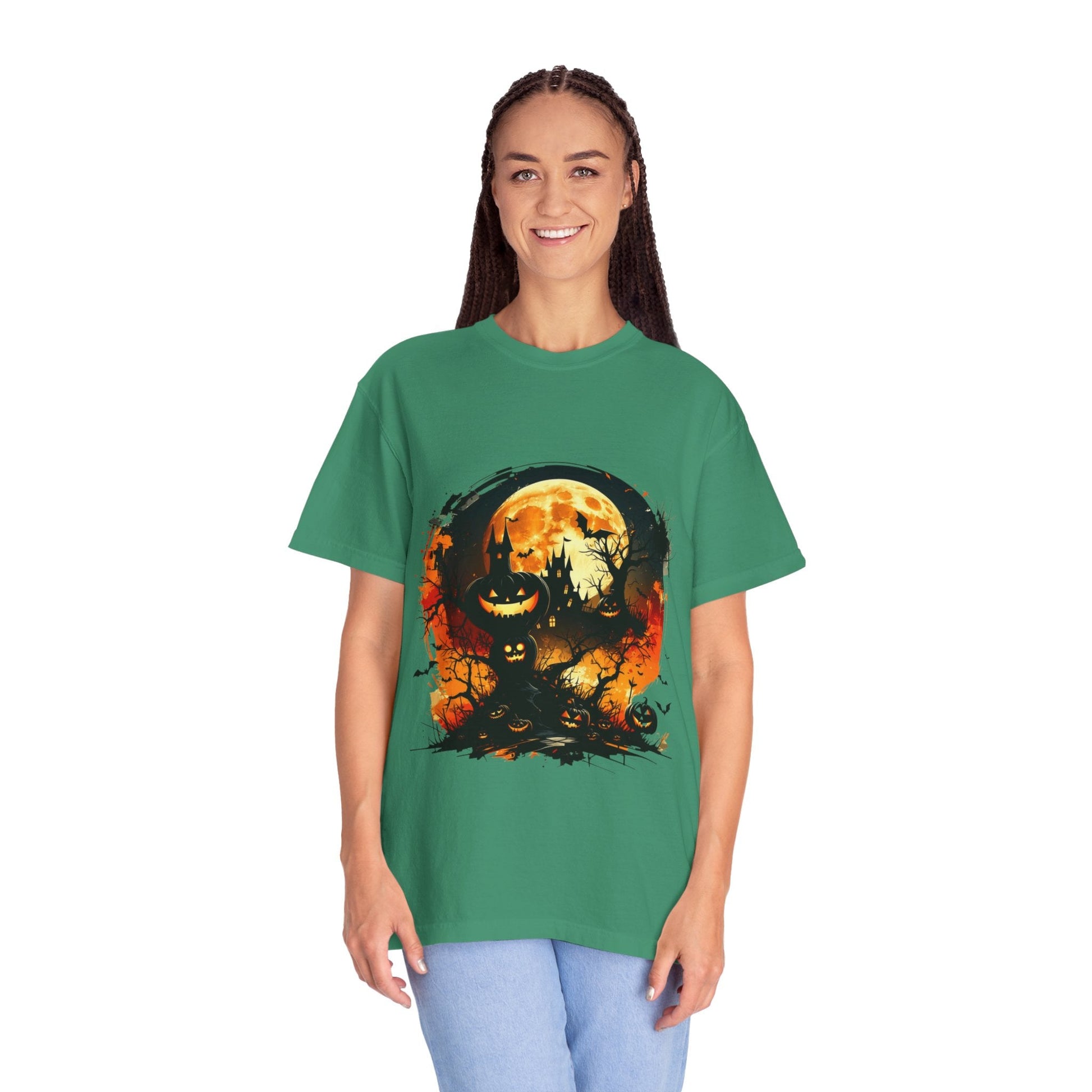 Halloween Moon Graphic T-shirt, Unisex Spooky Shirt, Fall Outfit, October Fest Tee, Halloween Party Wear, Trick or Treat T-shirt - Metamorphosis Creations