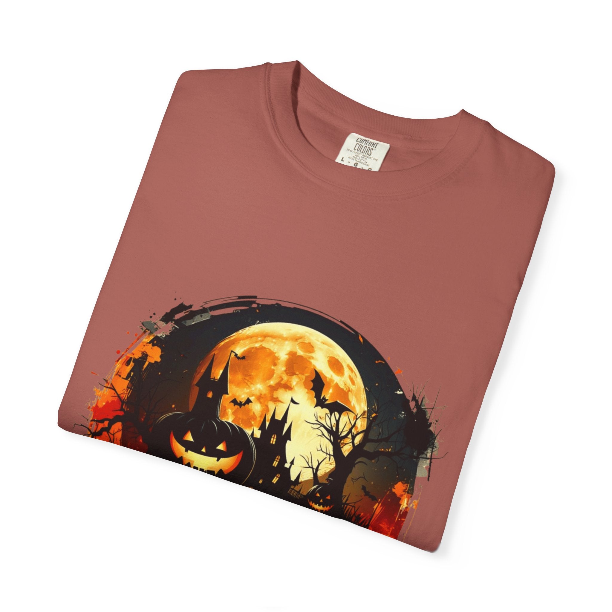 Halloween Moon Graphic T-shirt, Unisex Spooky Shirt, Fall Outfit, October Fest Tee, Halloween Party Wear, Trick or Treat T-shirt - Metamorphosis Creations