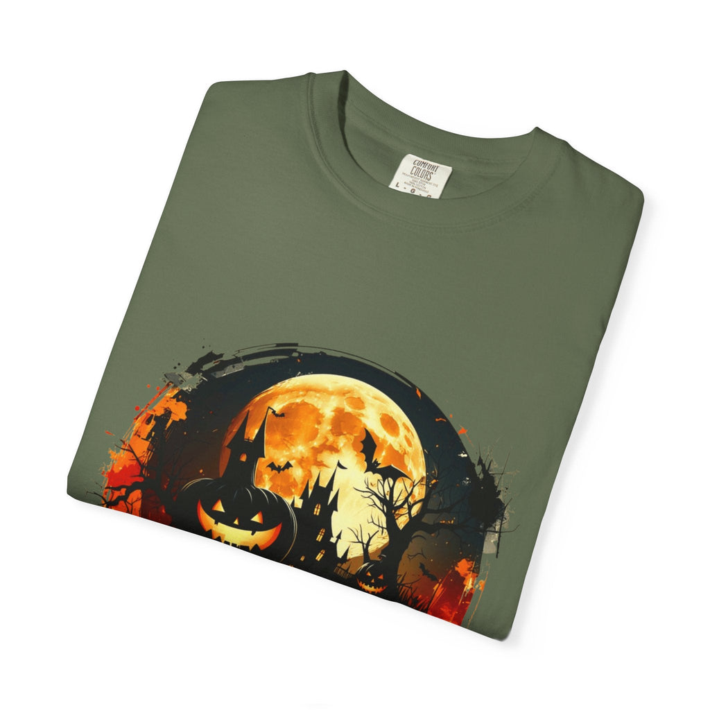 Halloween Moon Graphic T-shirt, Unisex Spooky Shirt, Fall Outfit, October Fest Tee, Halloween Party Wear, Trick or Treat T-shirt - Metamorphosis Creations