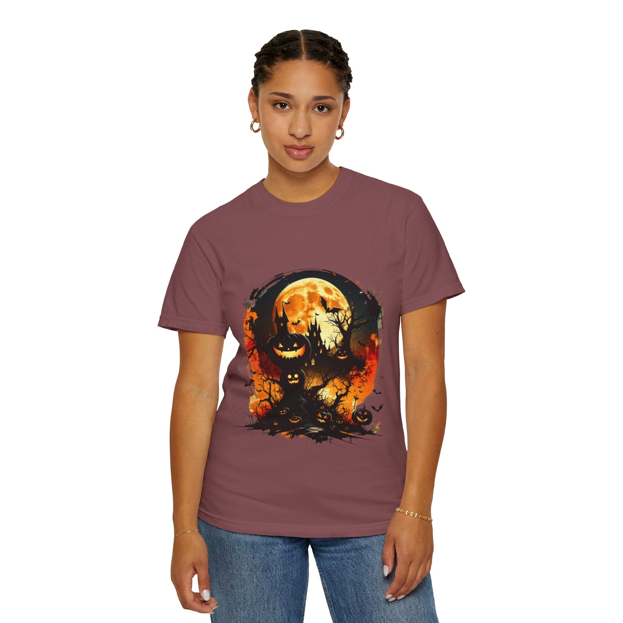 Halloween Moon Graphic T-shirt, Unisex Spooky Shirt, Fall Outfit, October Fest Tee, Halloween Party Wear, Trick or Treat T-shirt - Metamorphosis Creations