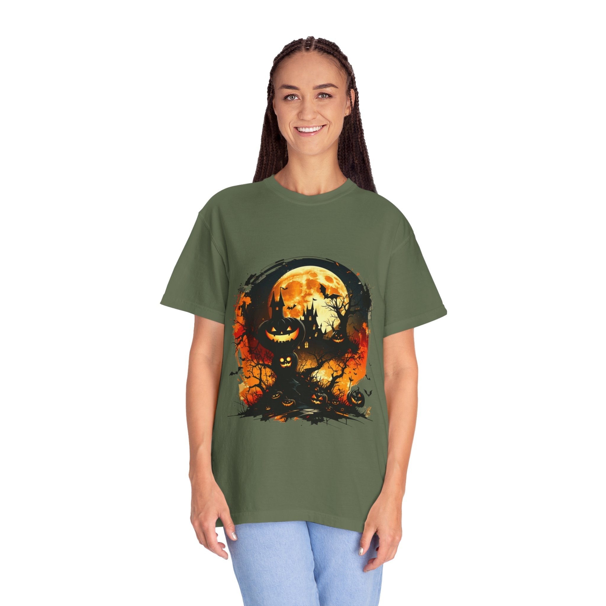 Halloween Moon Graphic T-shirt, Unisex Spooky Shirt, Fall Outfit, October Fest Tee, Halloween Party Wear, Trick or Treat T-shirt - Metamorphosis Creations
