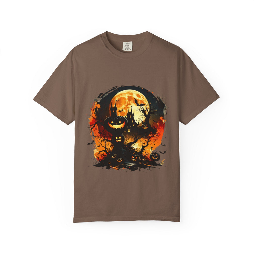 Halloween Moon Graphic T-shirt, Unisex Spooky Shirt, Fall Outfit, October Fest Tee, Halloween Party Wear, Trick or Treat T-shirt - Metamorphosis Creations