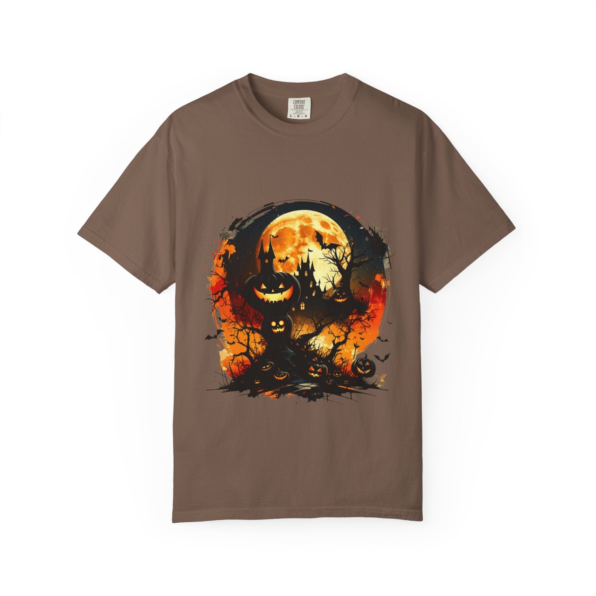 Halloween Moon Graphic T-shirt, Unisex Spooky Shirt, Fall Outfit, October Fest Tee, Halloween Party Wear, Trick or Treat T-shirt - Metamorphosis Creations
