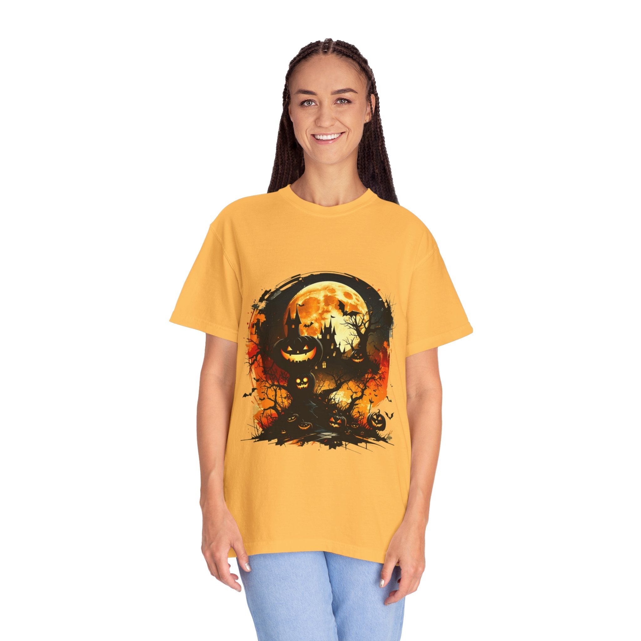 Halloween Moon Graphic T-shirt, Unisex Spooky Shirt, Fall Outfit, October Fest Tee, Halloween Party Wear, Trick or Treat T-shirt - Metamorphosis Creations