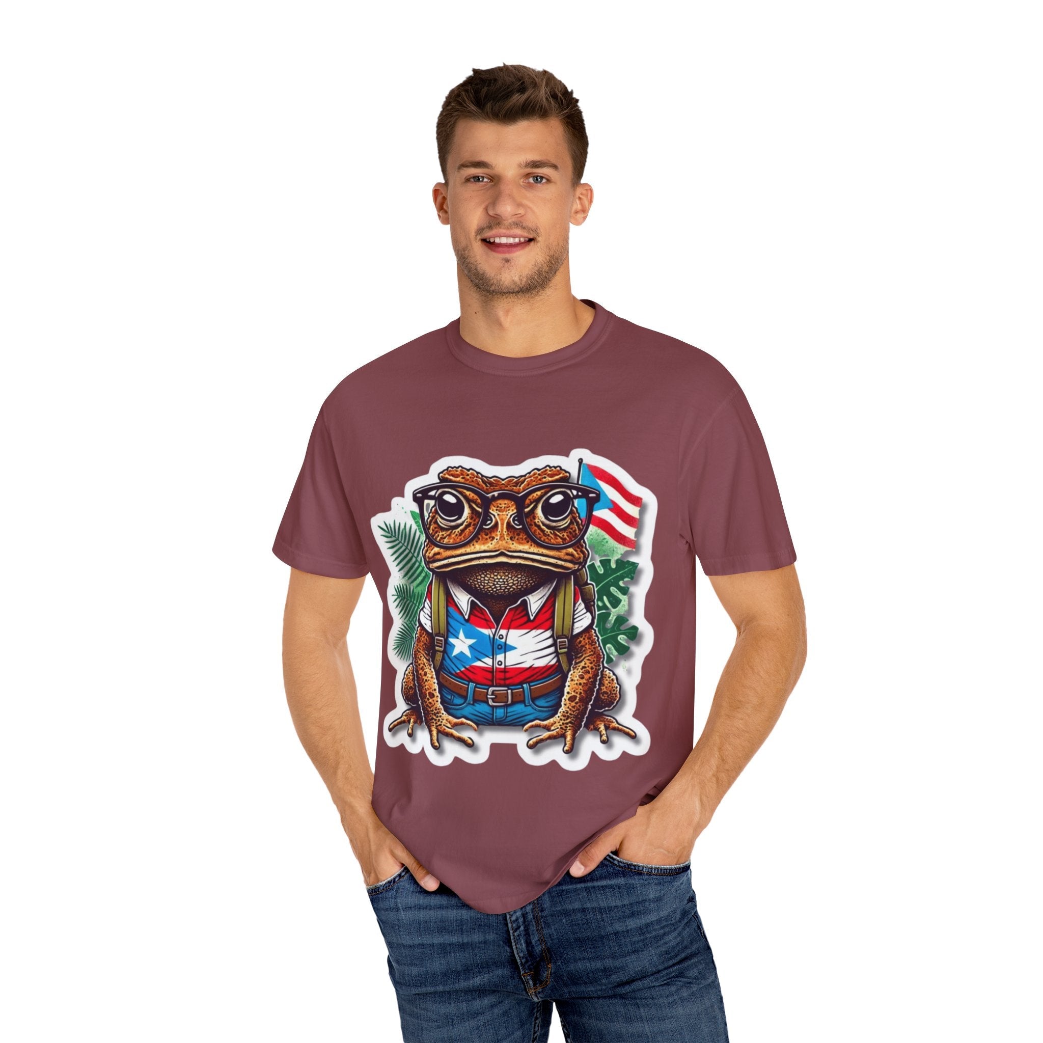 Puerto rico Patriotic Frog T-Shirt, Unisex Garment - Dyed Tee for Nature Lovers, Summer Parties, Luce tu orgullo puertorriqueño con estilo PR - Metamorphosis Creations