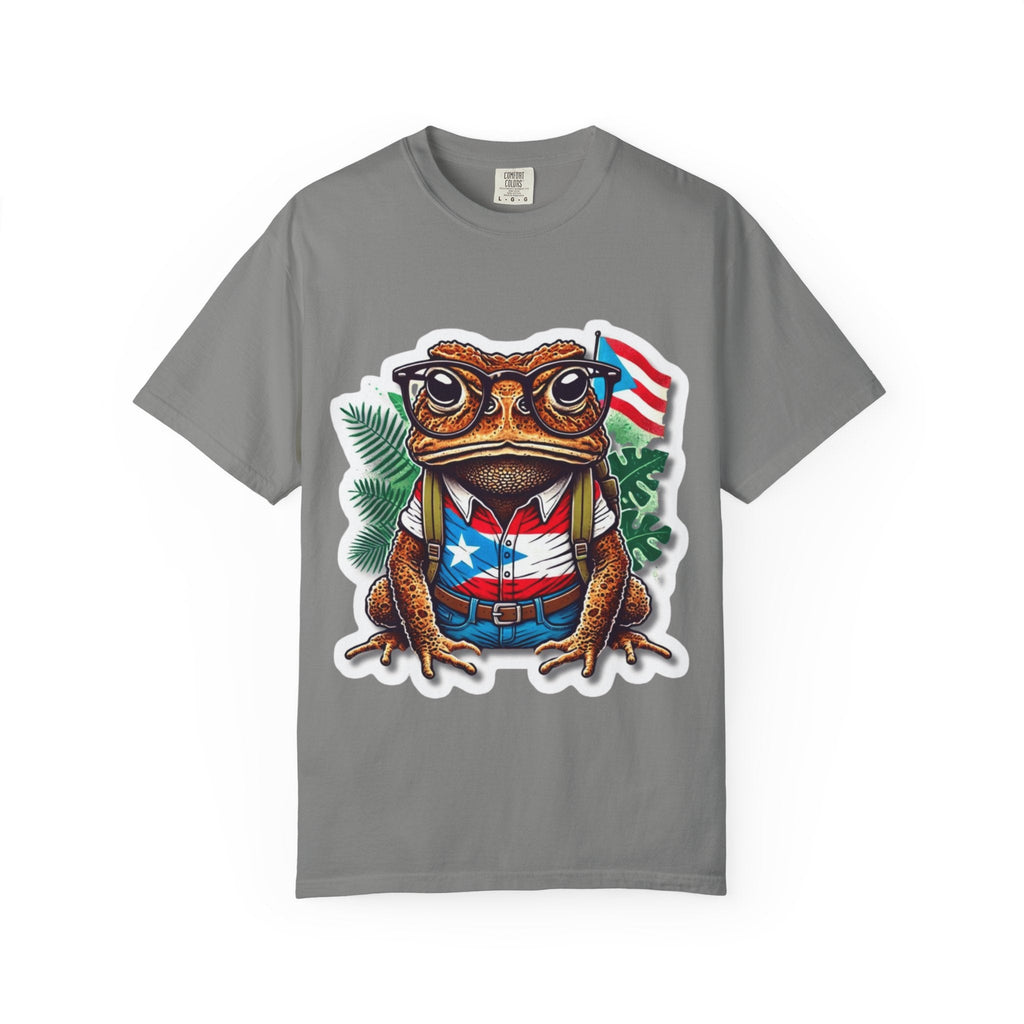 Puerto rico Patriotic Frog T-Shirt, Unisex Garment - Dyed Tee for Nature Lovers, Summer Parties, Luce tu orgullo puertorriqueño con estilo PR - Metamorphosis Creations