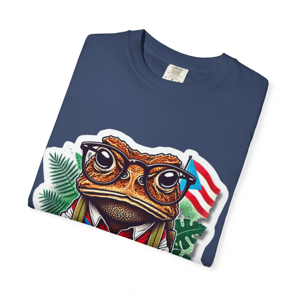 Puerto rico Patriotic Frog T-Shirt, Unisex Garment - Dyed Tee for Nature Lovers, Summer Parties, Luce tu orgullo puertorriqueño con estilo PR - Metamorphosis Creations