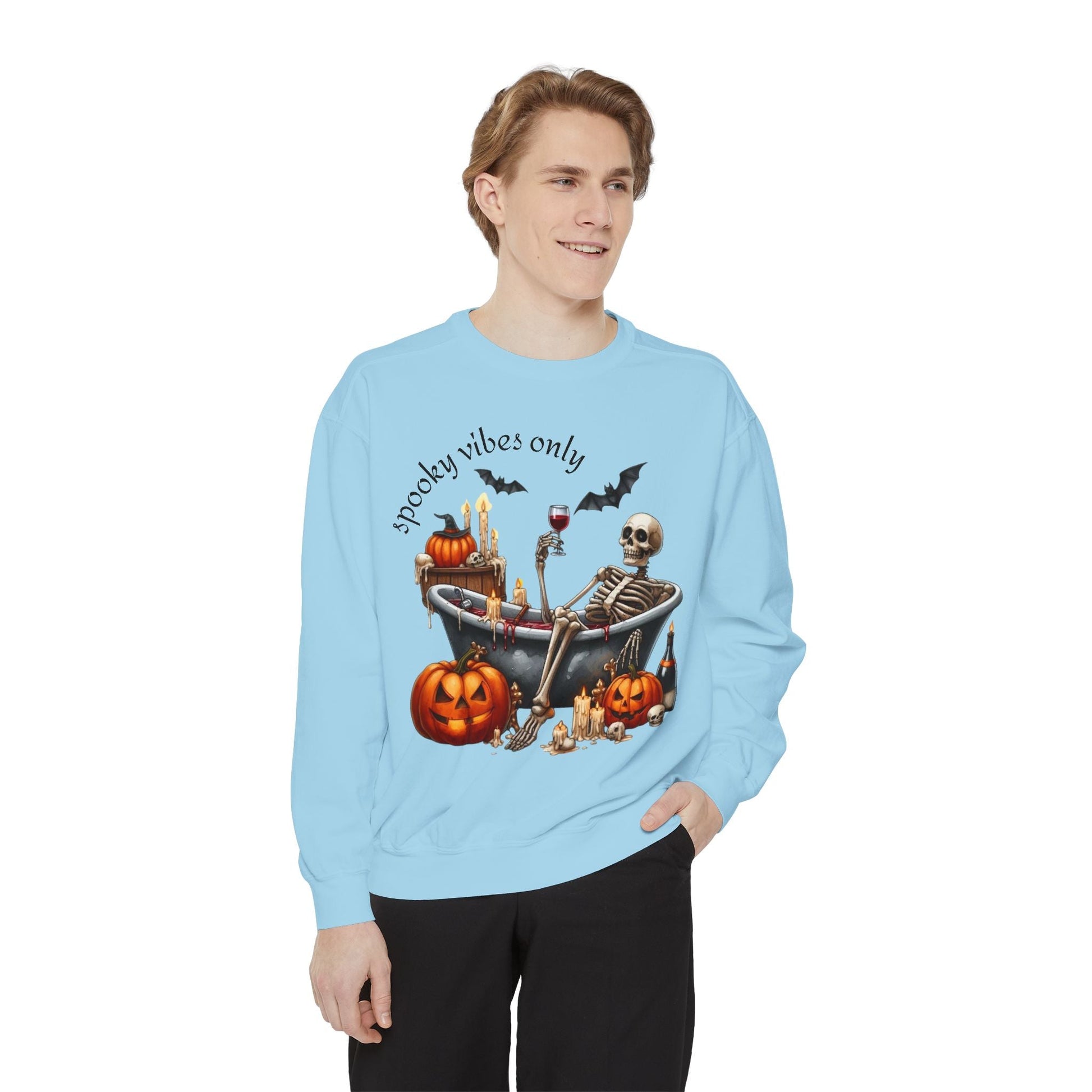 Spooky Vibes Only Sweatshirt, Halloween Sweatshirt, Unisex Fall Apparel, Cozy Trick or Treat Sweatshirt, Comfortable Halloween Gift, [...] - Metamorphosis Creations