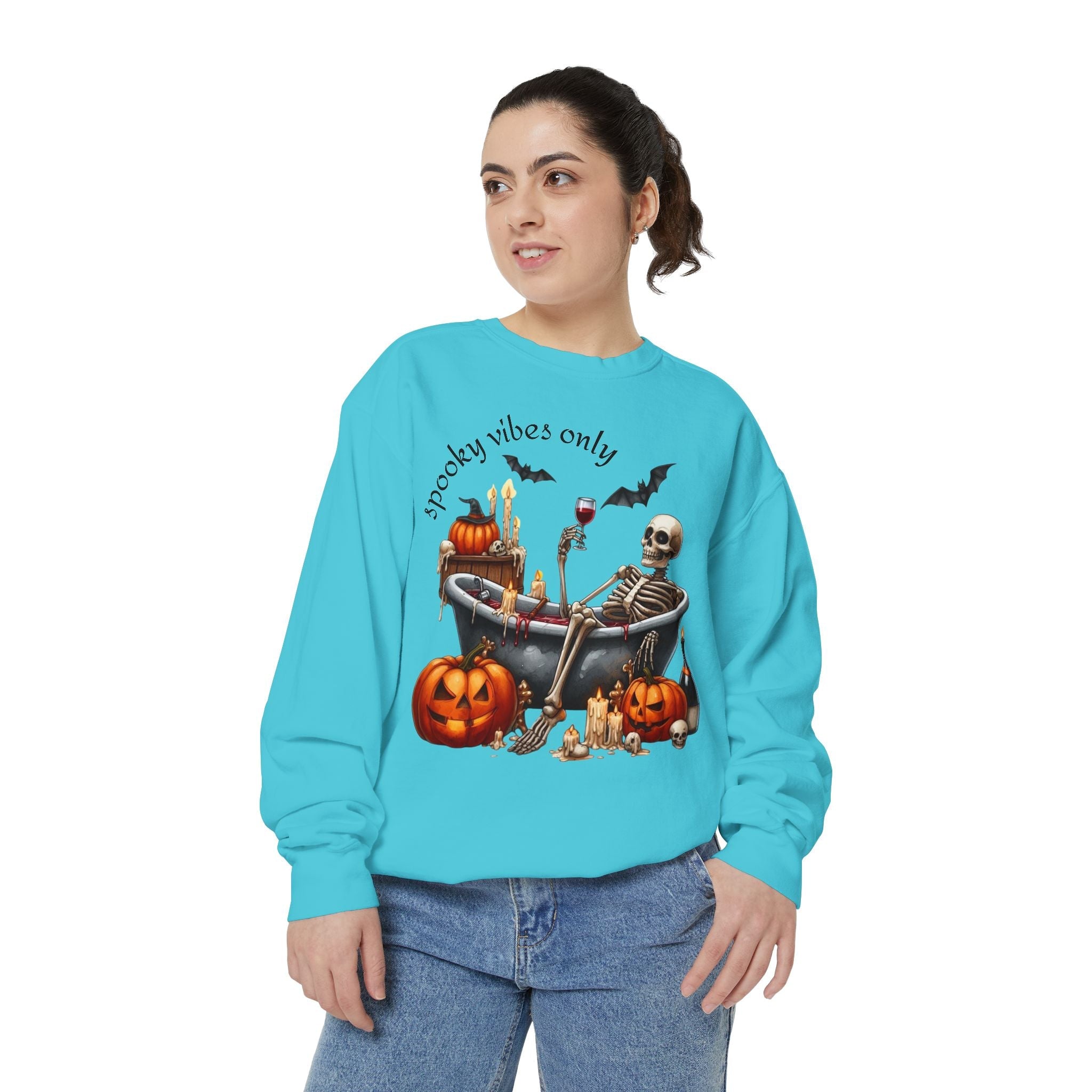 Spooky Vibes Only Sweatshirt, Halloween Sweatshirt, Unisex Fall Apparel, Cozy Trick or Treat Sweatshirt, Comfortable Halloween Gift, [...] - Metamorphosis Creations