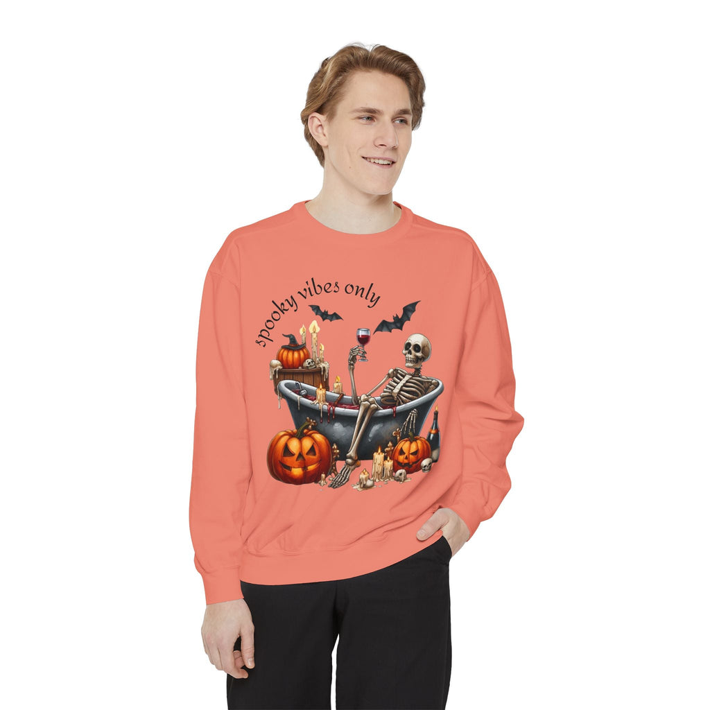 Spooky Vibes Only Sweatshirt, Halloween Sweatshirt, Unisex Fall Apparel, Cozy Trick or Treat Sweatshirt, Comfortable Halloween Gift, [...] - Metamorphosis Creations