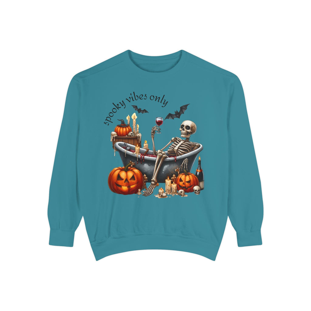 Spooky Vibes Only Sweatshirt, Halloween Sweatshirt, Unisex Fall Apparel, Cozy Trick or Treat Sweatshirt, Comfortable Halloween Gift, [...] - Metamorphosis Creations