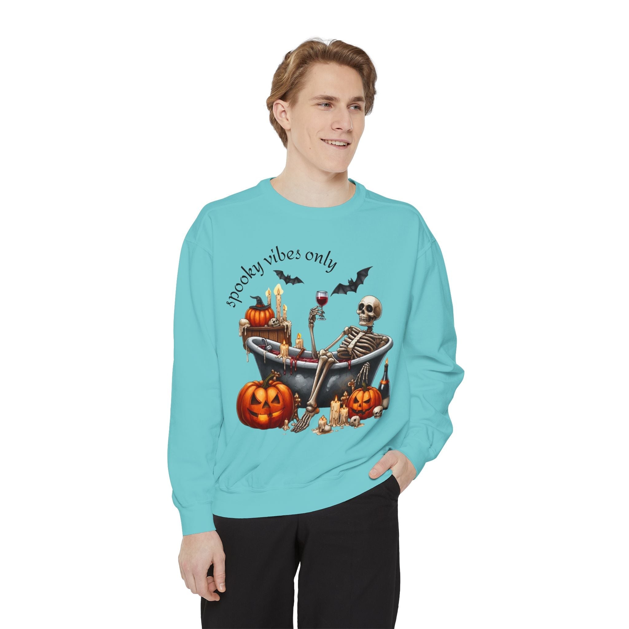 Spooky Vibes Only Sweatshirt, Halloween Sweatshirt, Unisex Fall Apparel, Cozy Trick or Treat Sweatshirt, Comfortable Halloween Gift, [...] - Metamorphosis Creations