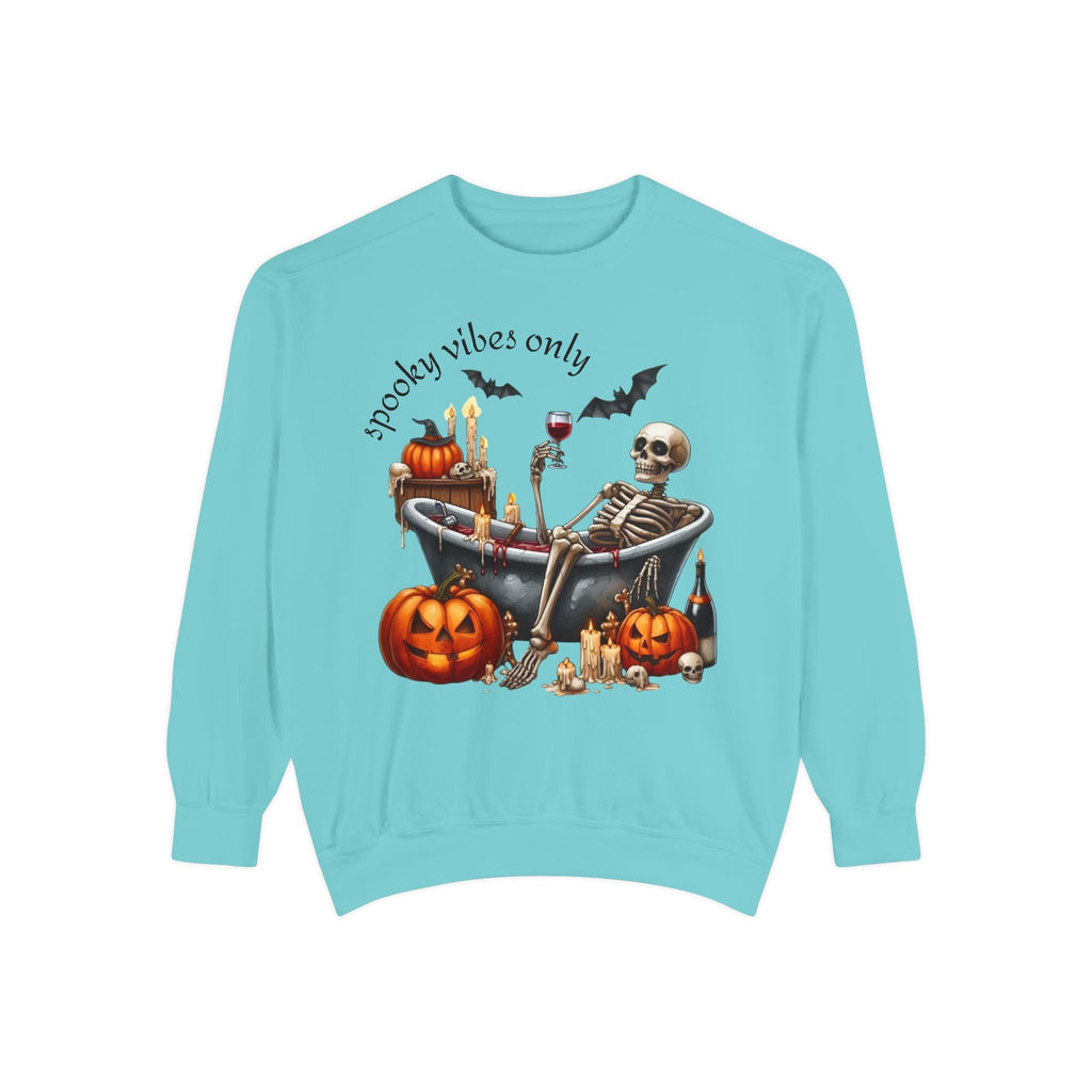 Spooky Vibes Only Sweatshirt, Halloween Sweatshirt, Unisex Fall Apparel, Cozy Trick or Treat Sweatshirt, Comfortable Halloween Gift, [...] - Metamorphosis Creations