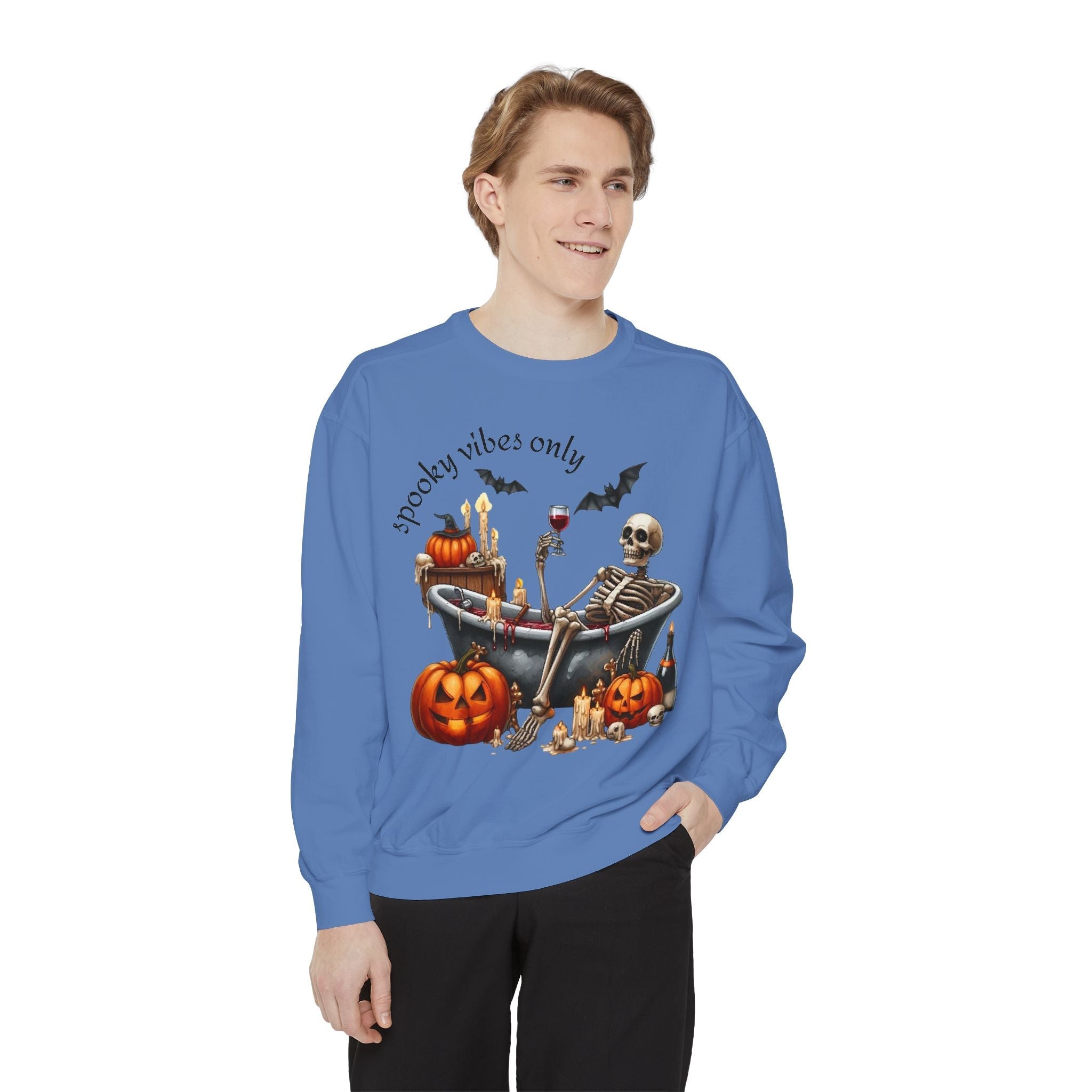 Spooky Vibes Only Sweatshirt, Halloween Sweatshirt, Unisex Fall Apparel, Cozy Trick or Treat Sweatshirt, Comfortable Halloween Gift, [...] - Metamorphosis Creations