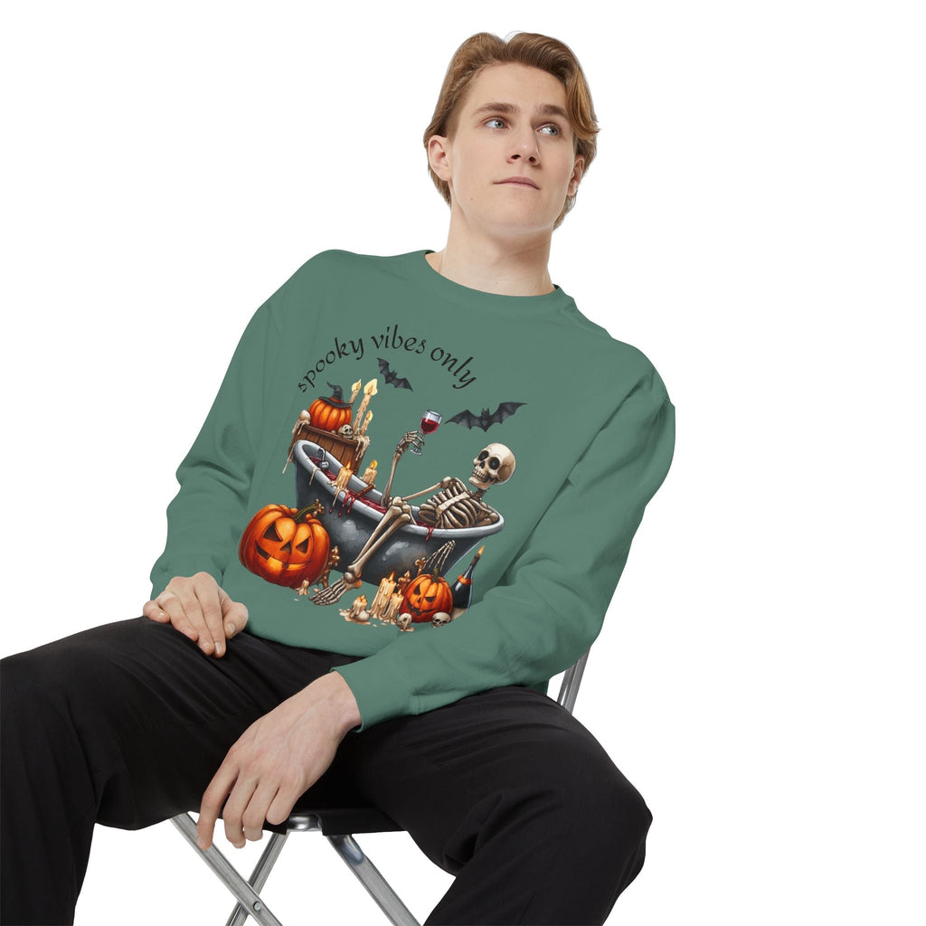Spooky Vibes Only Sweatshirt, Halloween Sweatshirt, Unisex Fall Apparel, Cozy Trick or Treat Sweatshirt, Comfortable Halloween Gift, [...] - Metamorphosis Creations