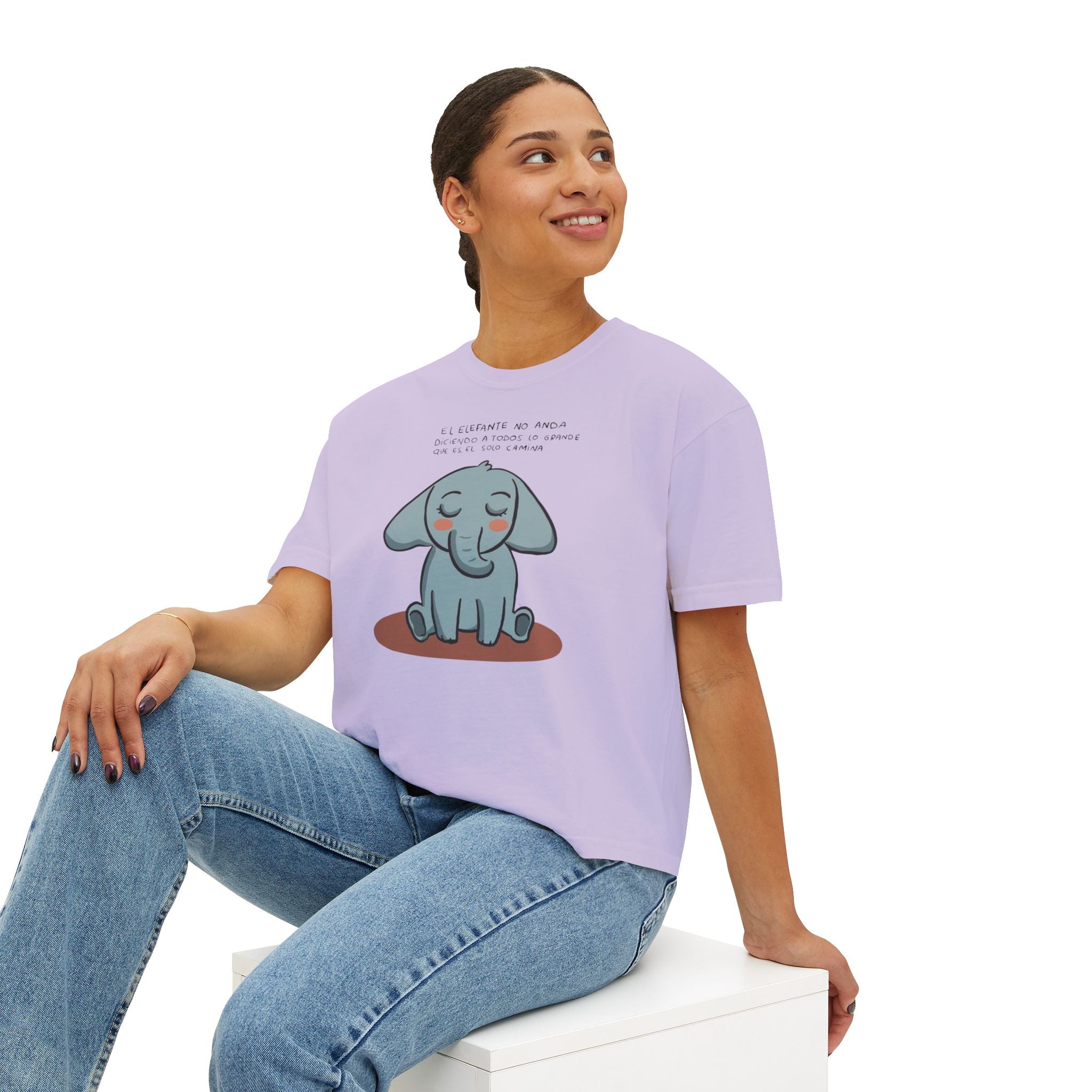 🌸 🧘‍♀️ Viste tu paz – Que tu energía hable primero Cute Elephant Women's Boxy Tee, Relaxed Fit Shirt, Gift for Animal Lovers, Casual Wear, - Metamorphosis Creations