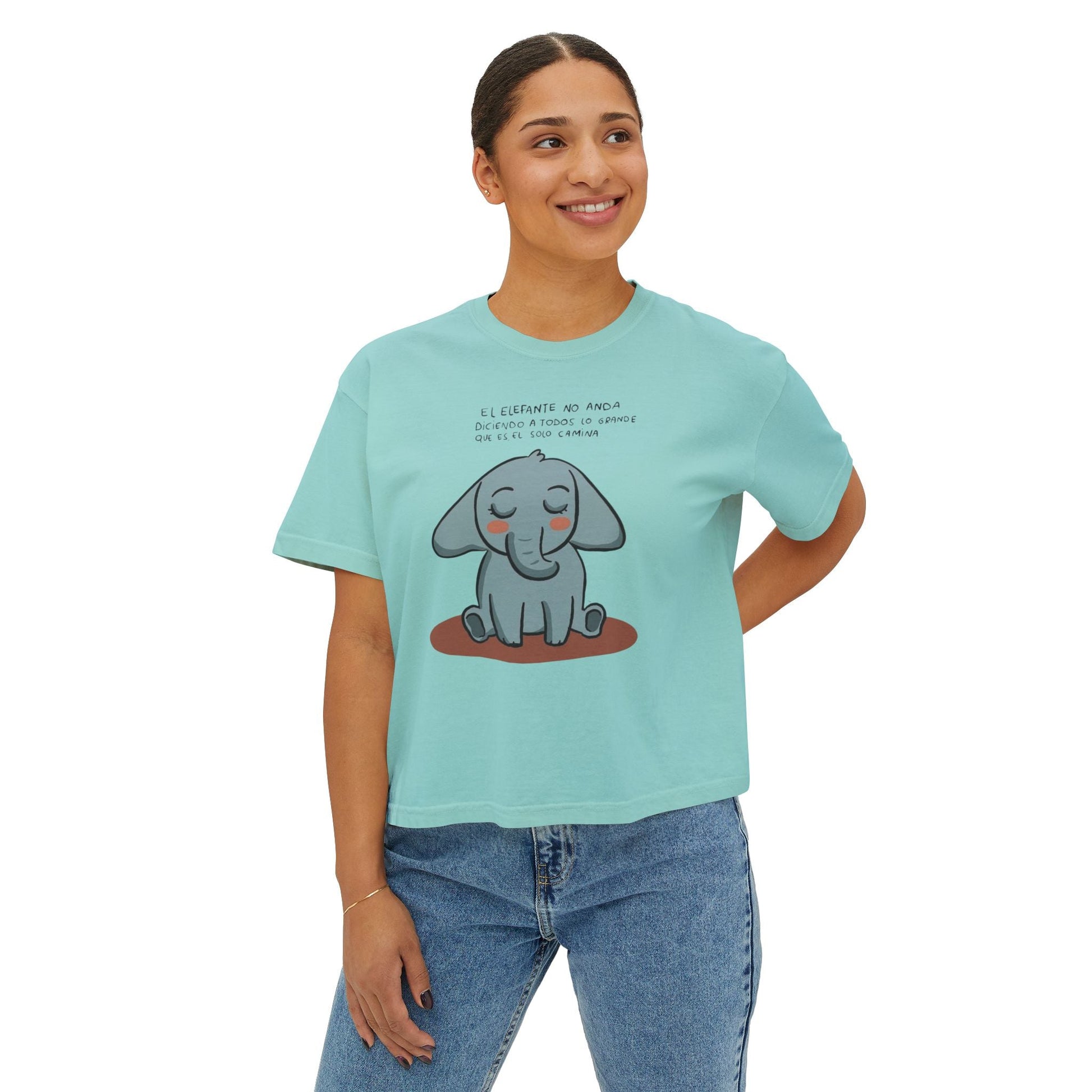 🌸 🧘‍♀️ Viste tu paz – Que tu energía hable primero Cute Elephant Women's Boxy Tee, Relaxed Fit Shirt, Gift for Animal Lovers, Casual Wear, - Metamorphosis Creations