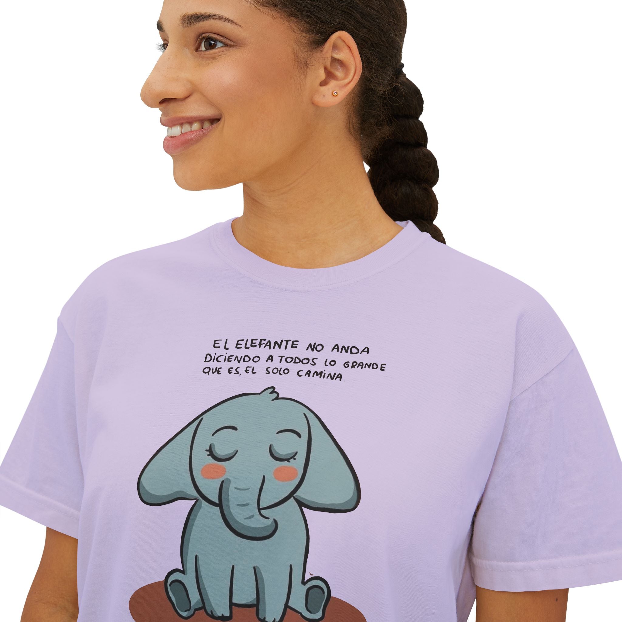 🌸 🧘‍♀️ Viste tu paz – Que tu energía hable primero Cute Elephant Women's Boxy Tee, Relaxed Fit Shirt, Gift for Animal Lovers, Casual Wear, - Metamorphosis Creations